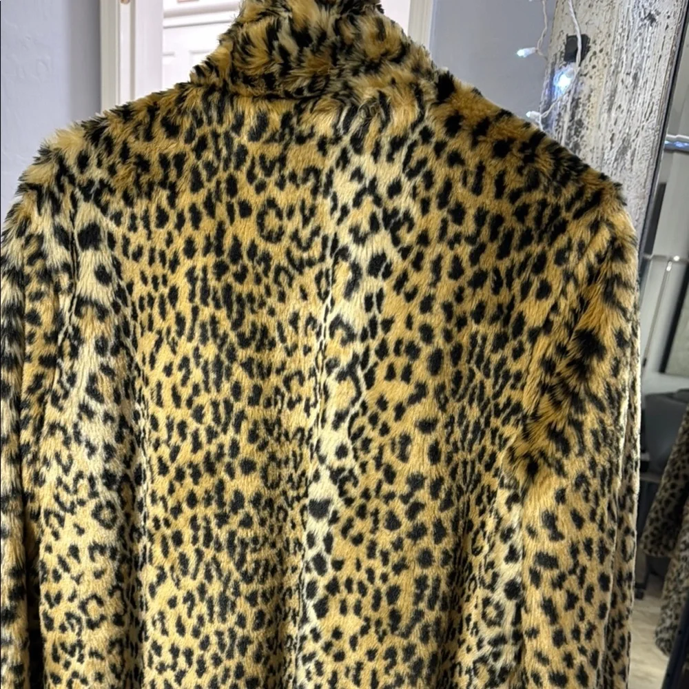 a new day Brown and Black Teddy Jacket Plush Open Front - Picture 5 of 5